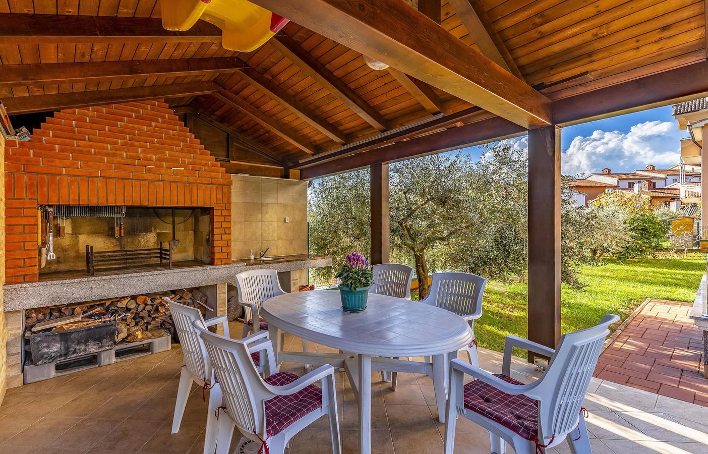 Ganze Wohnung, Istriensonne 0094 – Veruda-4 mit Grill-Terrasse in Pula, Pula-Medulin
