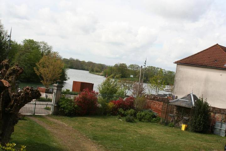 Gîte pour 2 personnes, avec vue et jardin à Seurre - 2