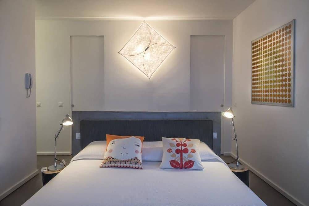 Deluxe Suite, 1 Bedroom | Modern Minimalist Design Villa | Sea & Wild Beauty in Favignana