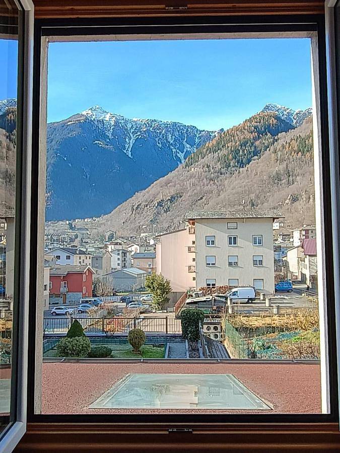 Gîte pour 5 personnes, avec balcon et vue à Sondalo - 4