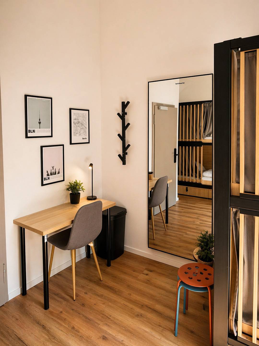 Hotel for 3 people in Berlin Prenzlauer Berg, Berlin
