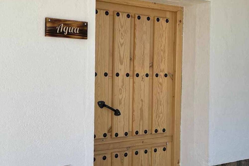 Entire apartment, Water. Beautiful apartment. Villa de Gredos. in Navarredonda de Gredos, Ávila Region