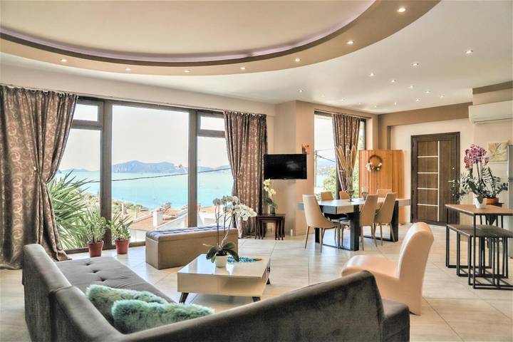 Ferienwohnung für 11 Personen, mit Garten und Ausblick, kinderfreundlich in Kavala Gemeinde