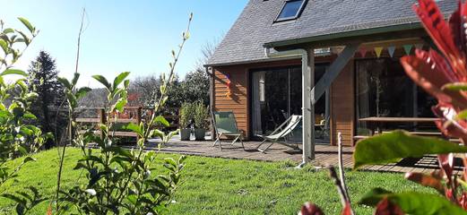 Location de vacances pour 5 personnes, avec terrasse et jardin en Bretagne