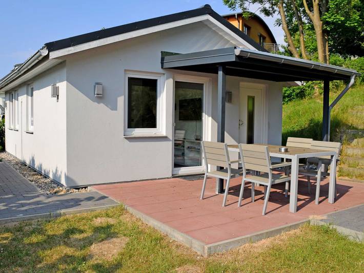 Ferienhaus für 3 Personen, mit Terrasse und Garten in Göhren