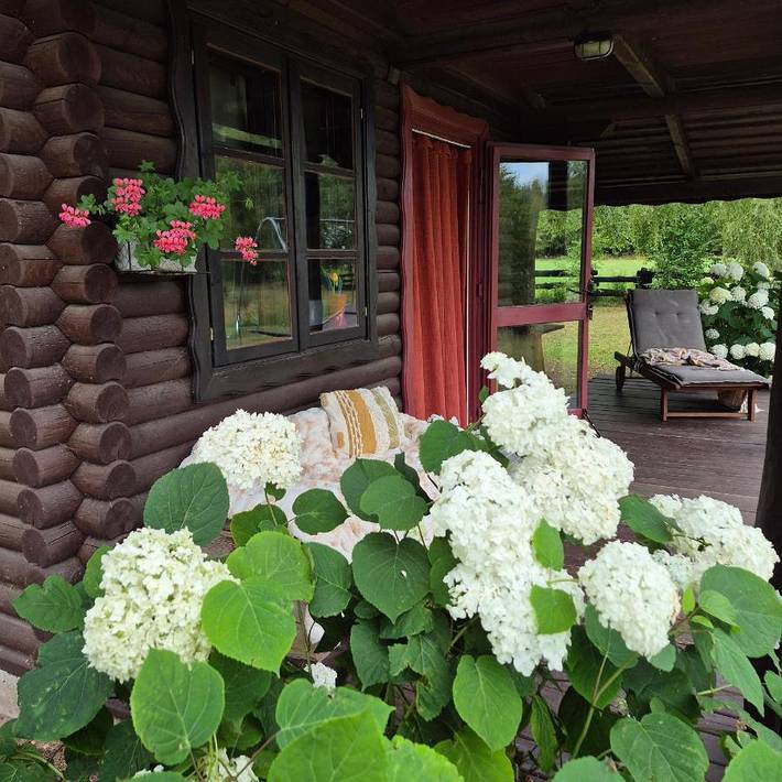 Domek letniskowy dla 7 osób, z Balkon i Jacuzzi oraz Taras i Ogród na Podlasie