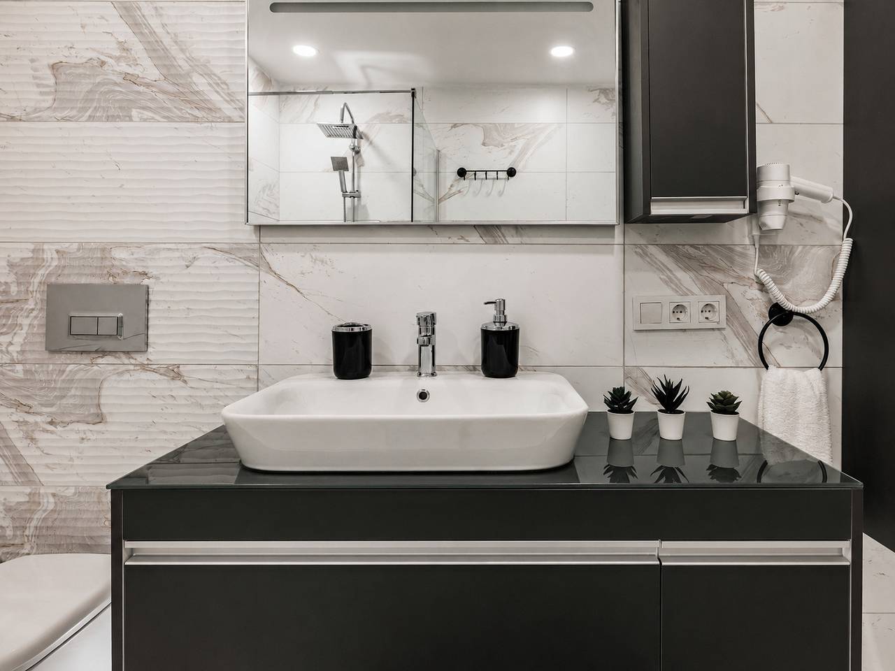 Ganze Ferienwohnung, Magical 2 Bedroom Apartment At Monnas Suite in Beyoğlu, Istanbul