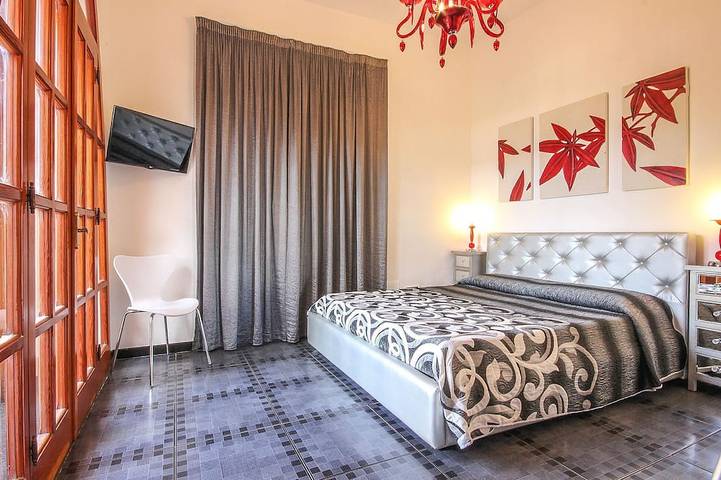 Ferienwohnung für 8 Personen, mit Garten und Terrasse in Agropoli - 2
