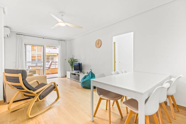 Ferielejlighed for 6 personer, med Balkon i Torrevieja