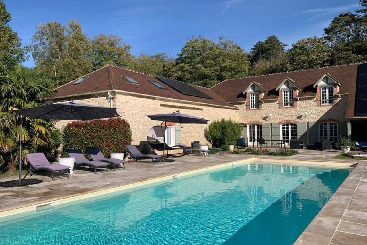 Appartement entier, Appartement Chic, Climatisation et Piscine in Ormoy-la-Rivière, Essonne