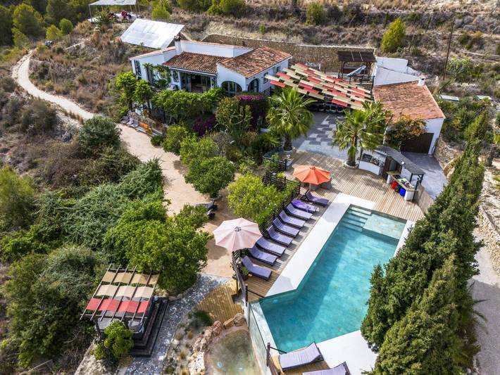 Casa rural para 8 personas, con Jardín y Piscina en Alcalalí