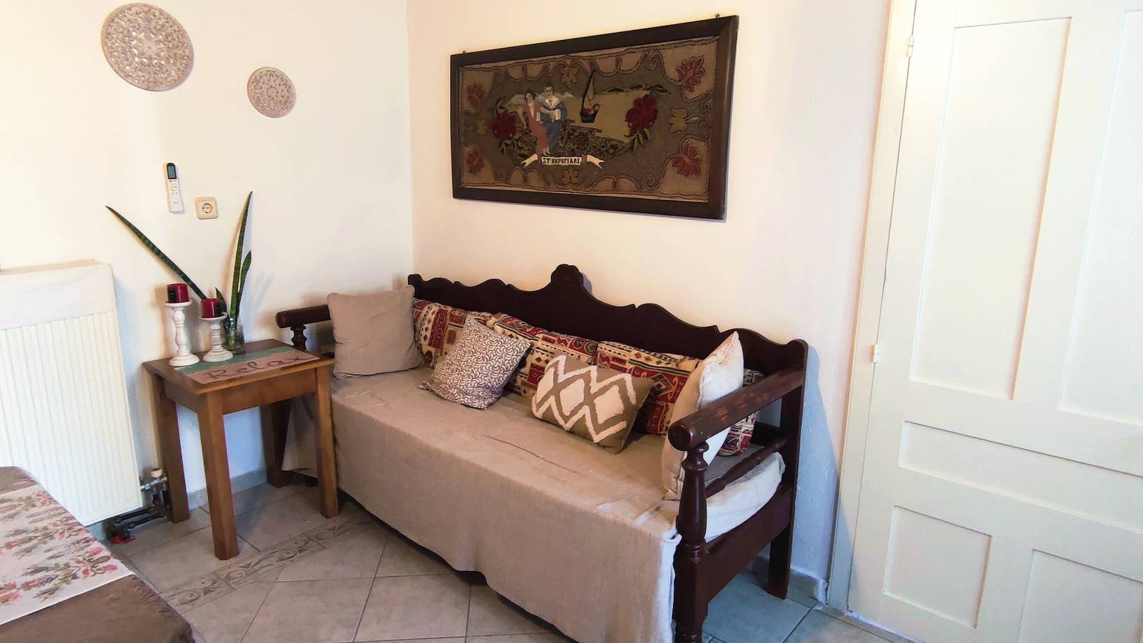 Apartamento entero, Apartamento 'Casa Mouliana' con vistas a la montaña, Wi-Fi y aire acondicionado in Lasithi