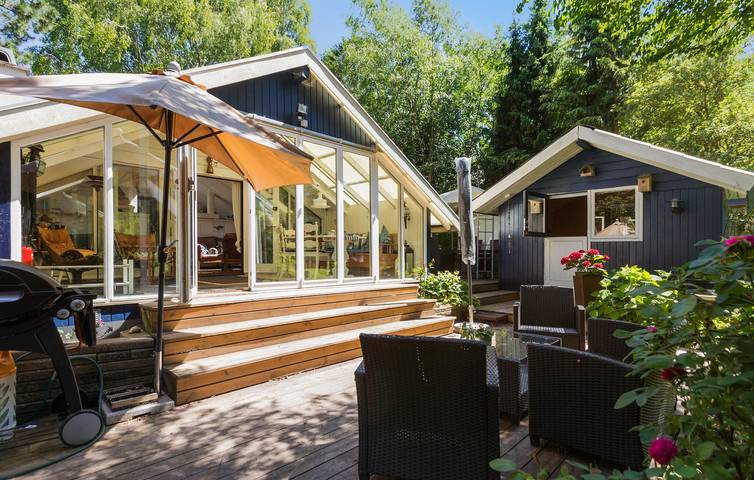 Ferieudlejning for 5 personer, med have og terrasse i Rågeleje