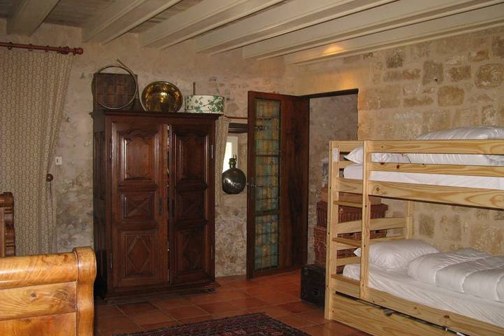 Location de vacances pour 10 personnes, avec jardin à Thenon - 2