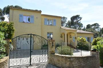 Villa pour 10 Personnes dans Six-Fours-les-Plages, Région de Toulon, Photo 1