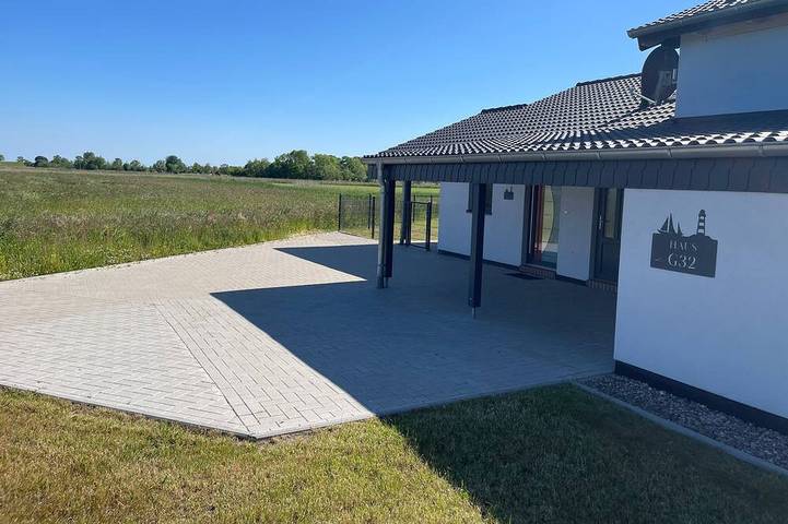 Luxus-Ferienhaus für 8 Personen, mit Garten