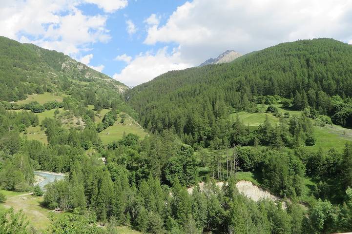 Appartement de vacances pour 4 personnes, avec jardin et terrasse, animaux acceptés