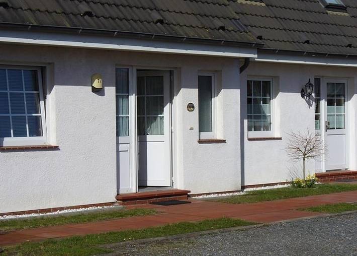 Strandhaus für 5 Personen, mit Terrasse in Döse - 2