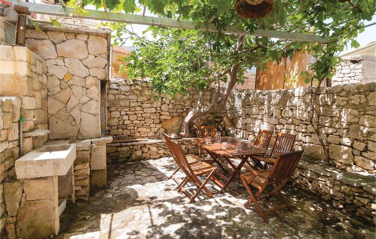 Ferienhaus für 4 Personen, mit Terrasse, mit Haustier auf Brac - 3