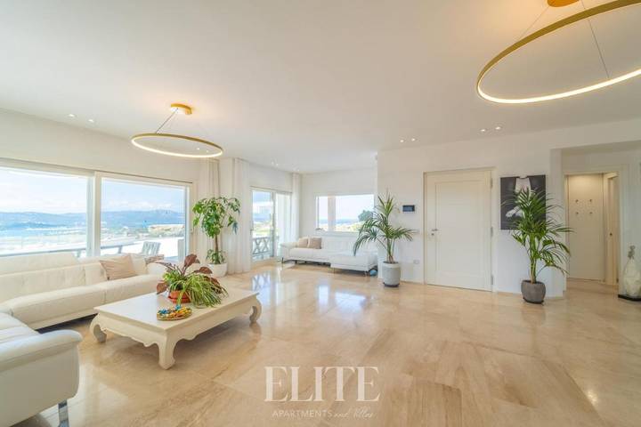Appart’hôtel pour 16 personnes, avec Jacuzzi et Terrasse