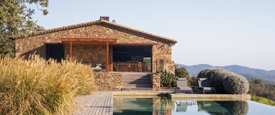 Casa rural para 10 personas, con Balcón y Terraza además de Jardín y Piscina en Cruilles