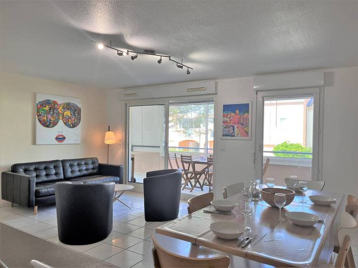 Gîte pour 6 personnes, avec piscine dans Golf Grand Jardin - 3