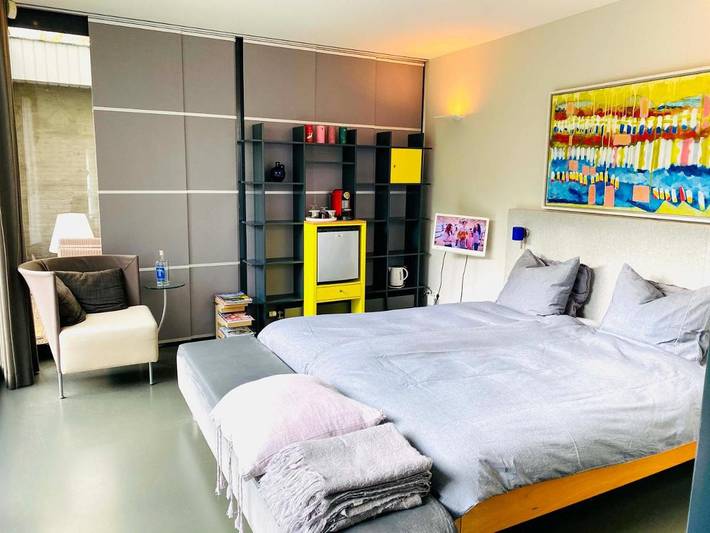 Chambre d’hôte pour 2 personnes, avec vue et terrasse à Tilbourg