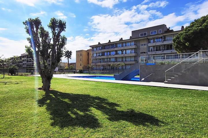 Apartamento de vacaciones para 4 personas, con piscina y terraza, Se admiten mascotas - 1