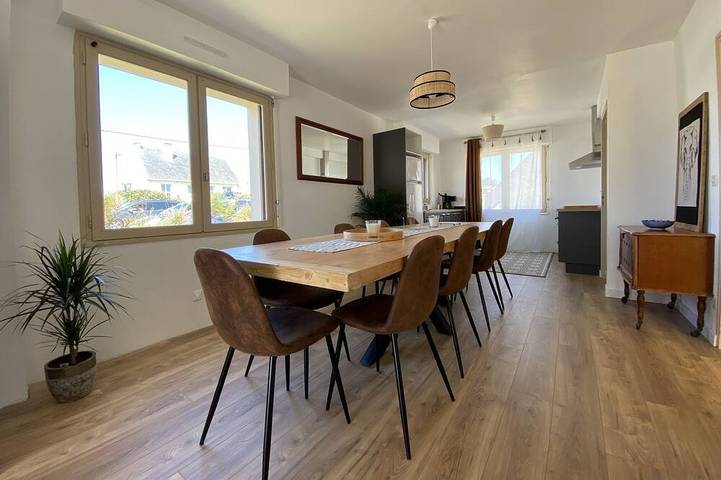 Location de vacances pour 10 personnes, avec jardin dans Penthièvre