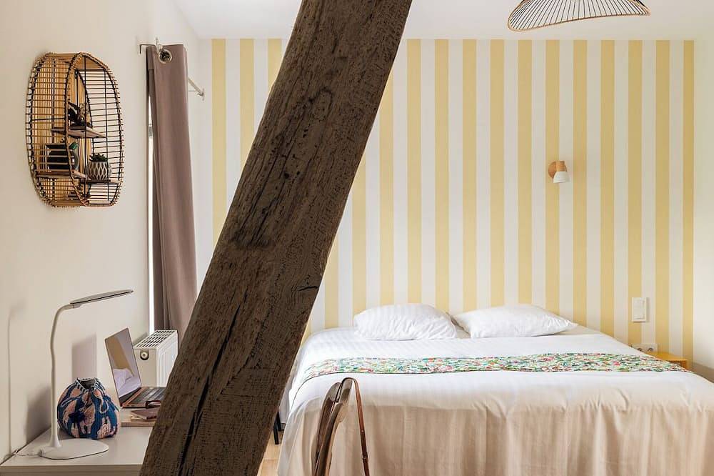 Renovated farmhouse ideal for families and groups in Le Grand-Bourg, Guéret region