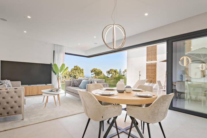 Casa rural para 6 personas, con jardín además de vistas y piscina en Casares - 3