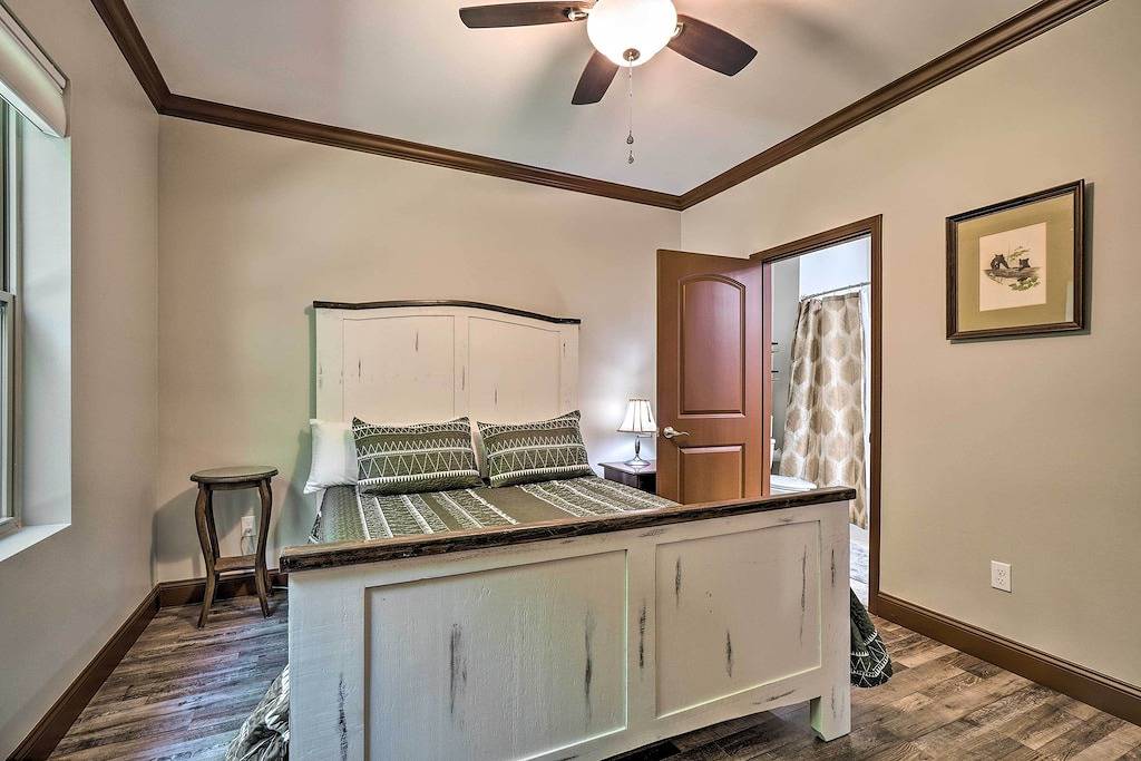 Ganze Wohnung, Cozy Townsend Condo, Resort-Style Amenities! in Tuckaleechee, Blount County