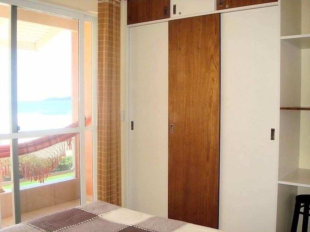 3 Häuser mit Blick auf das Meer - Mariscal Beach, Bombinhas, Sc - House # 6 in Praia de Mariscal, Bombinhas