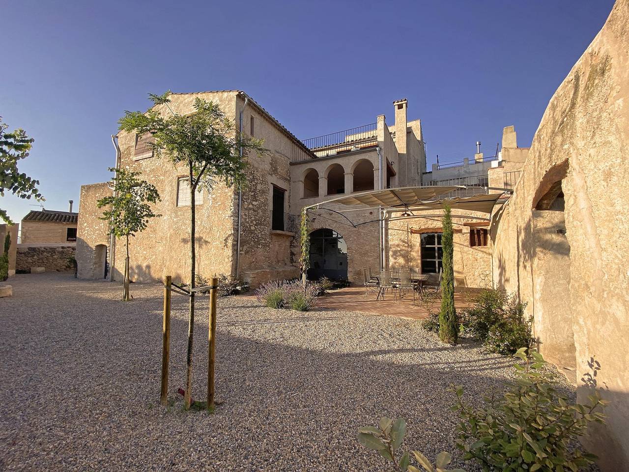 Agradable casa de pueblo, jardín. Piscina privada in Nulles, Alto Campo