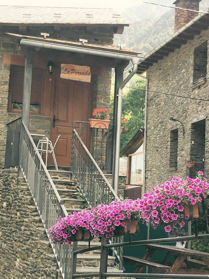 Gîte pour 4 personnes, avec balcon et vue à Alins - 4