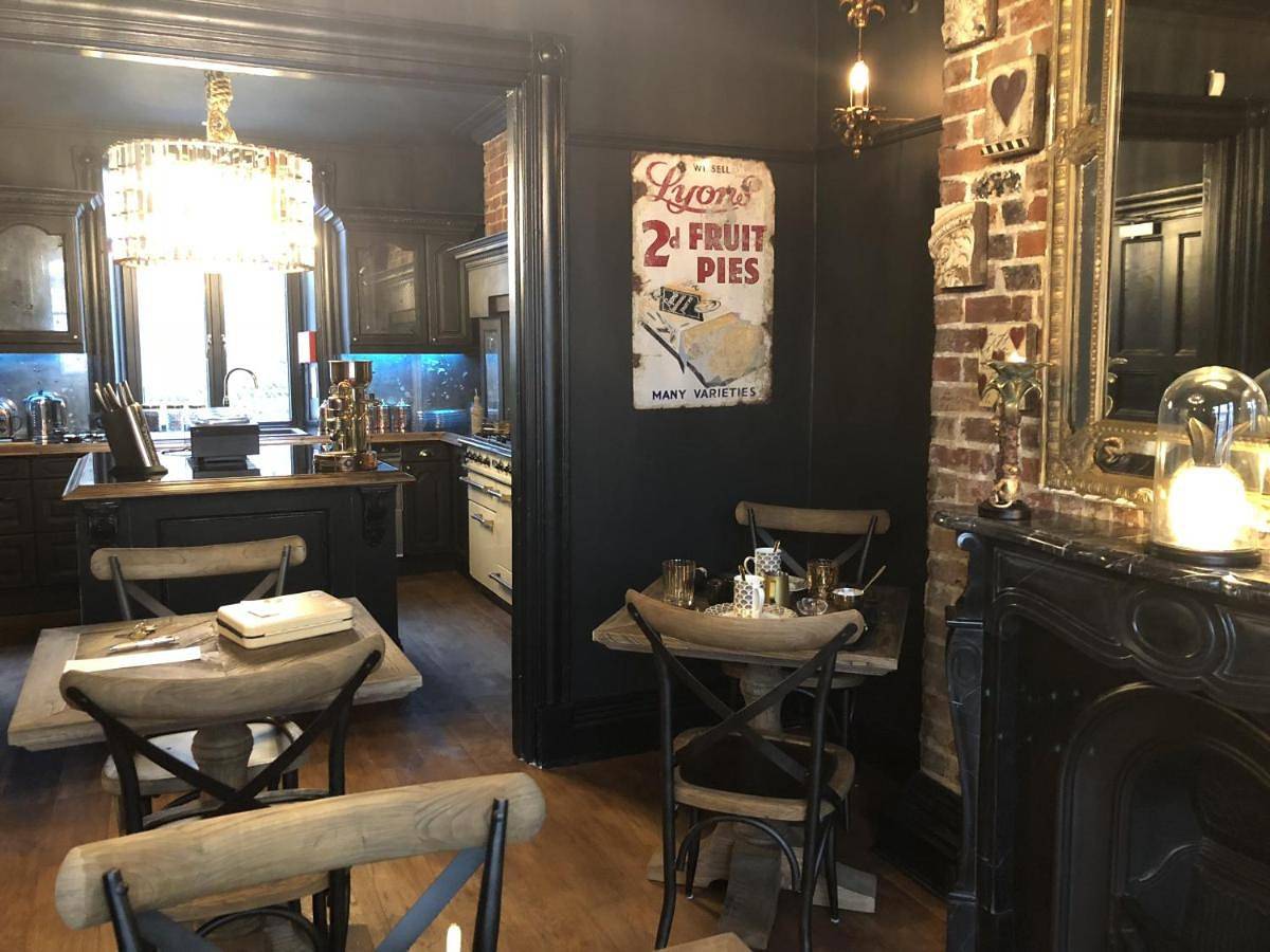 Small Single Room in Brighton, Sussex