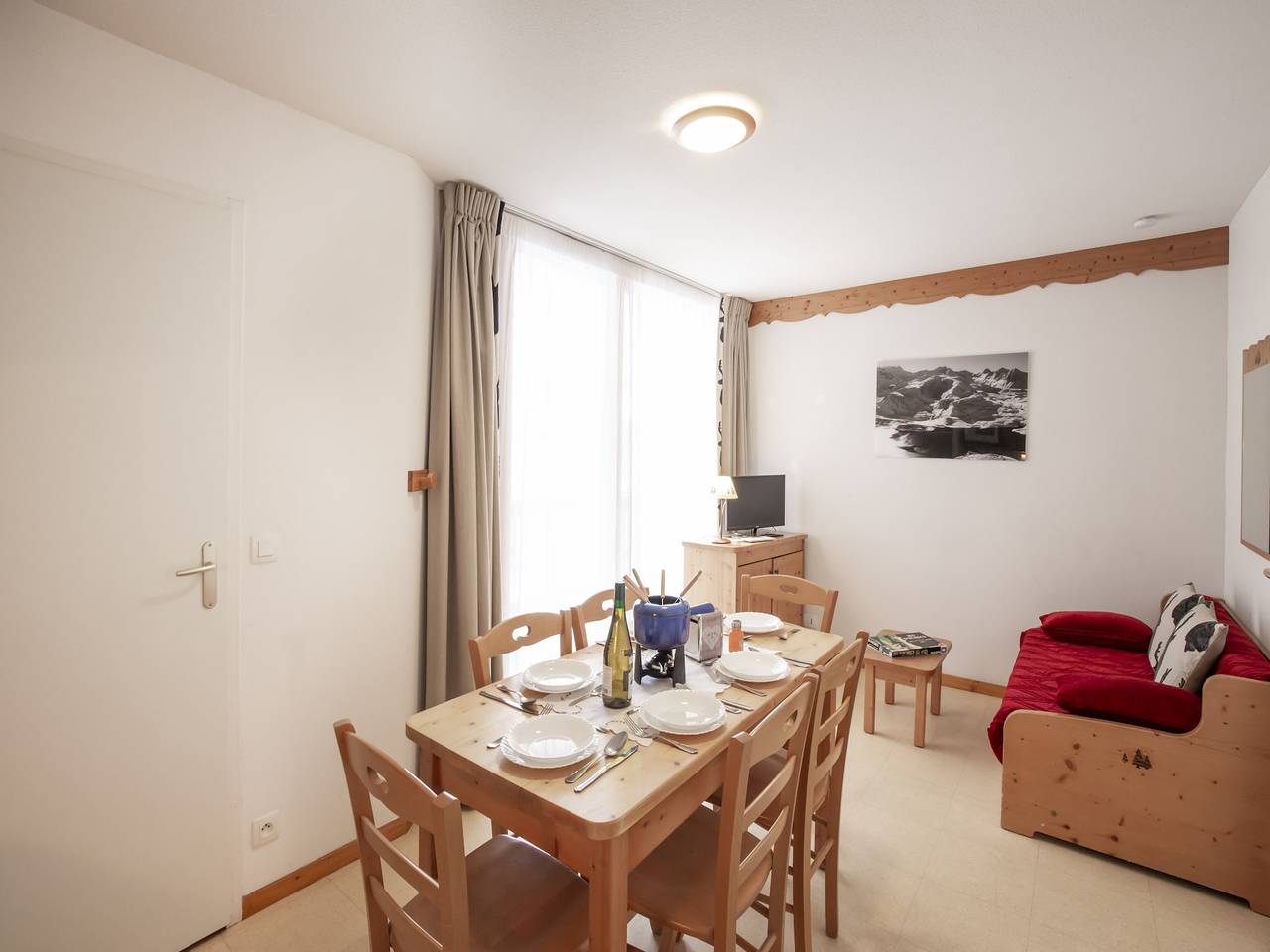 Geheel appartement, Appartement met parkeerplaats voor 5 personen in Bramans, Saint-Jean-de-Maurienne regio