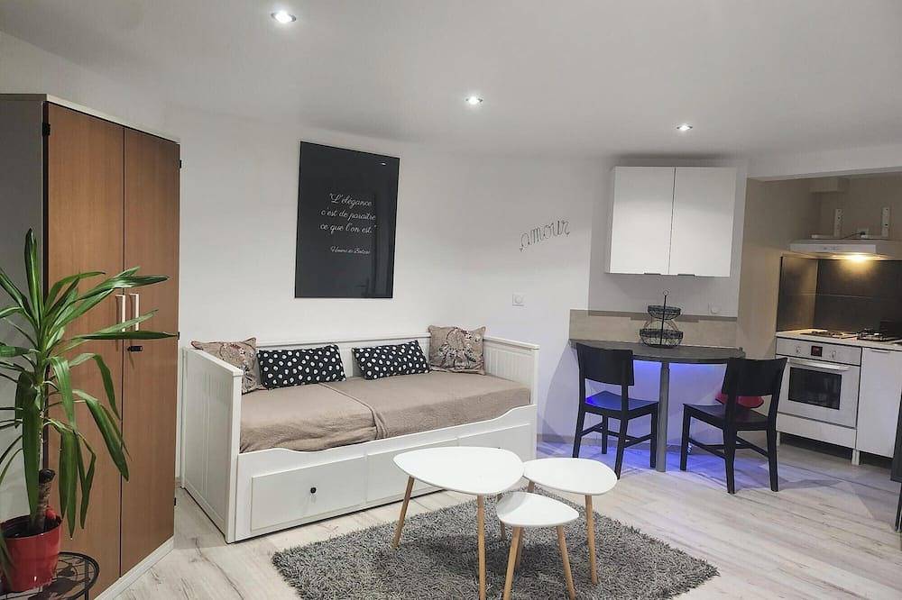 Appartement entier, Studio Bonheur neuf Annecy/Poisy belle vue calme in Poisy, Région d'Annecy