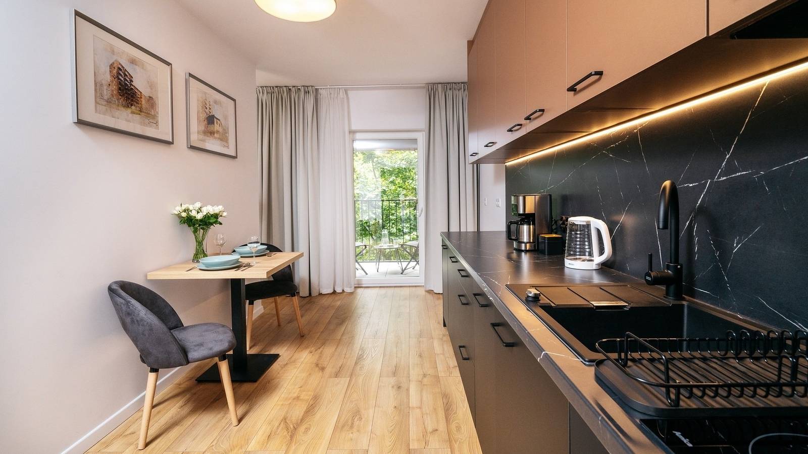 Appartamento intero, Appartamento vacanze per 2 persone con balcone in Breslavia, Niederschlesien