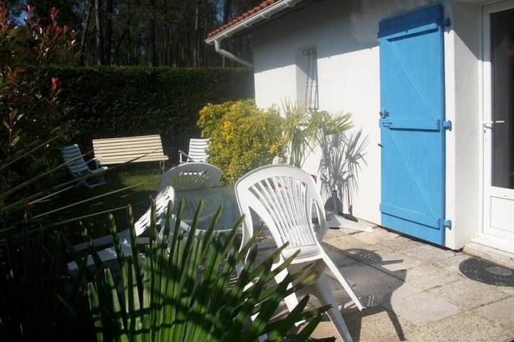 Location de vacances pour 4 personnes, avec jardin et terrasse, animaux acceptés à Saint-Michel-Escalus