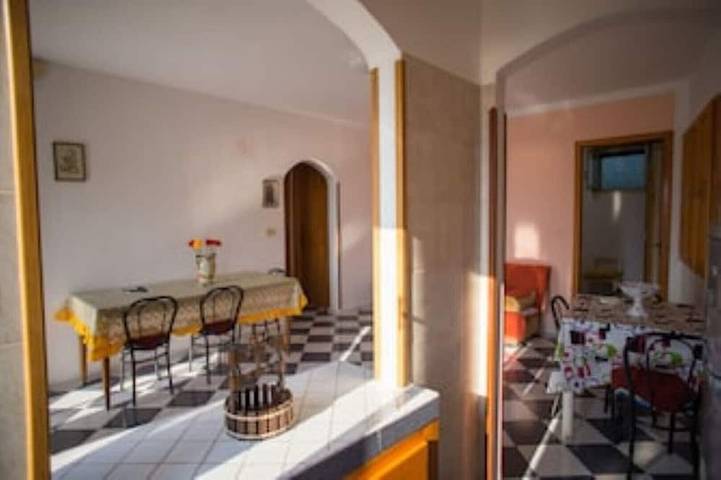 Maison de vacances pour 5 personnes, avec jardin à Novaglie