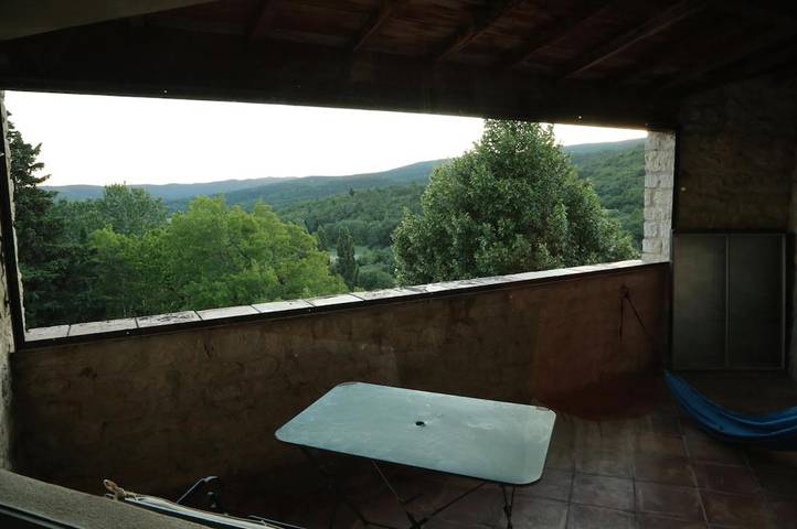 Gîte pour 4 personnes, avec Balcon et Terrasse ainsi que Jardin et Piscine à Le Poët-Laval - 3
