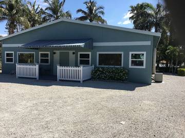 Cabin for 4 Guests in Siesta Key, Sarasota County, Picture 1