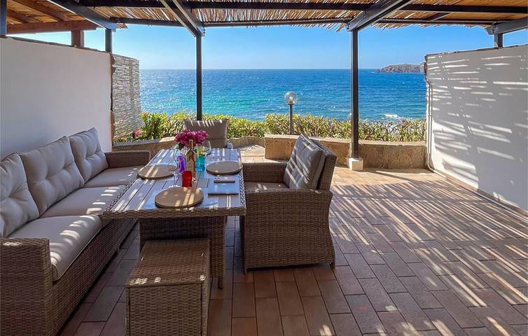 Apartment mit Meerblick, Terrasse, WLAN und Parkplätzen an der Straße – 600 m vom Strand entfernt in Pistis, Arbus (Gemeinde)