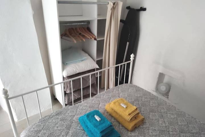 Gîte pour 3 personnes, avec jacuzzi à Champeix - 4