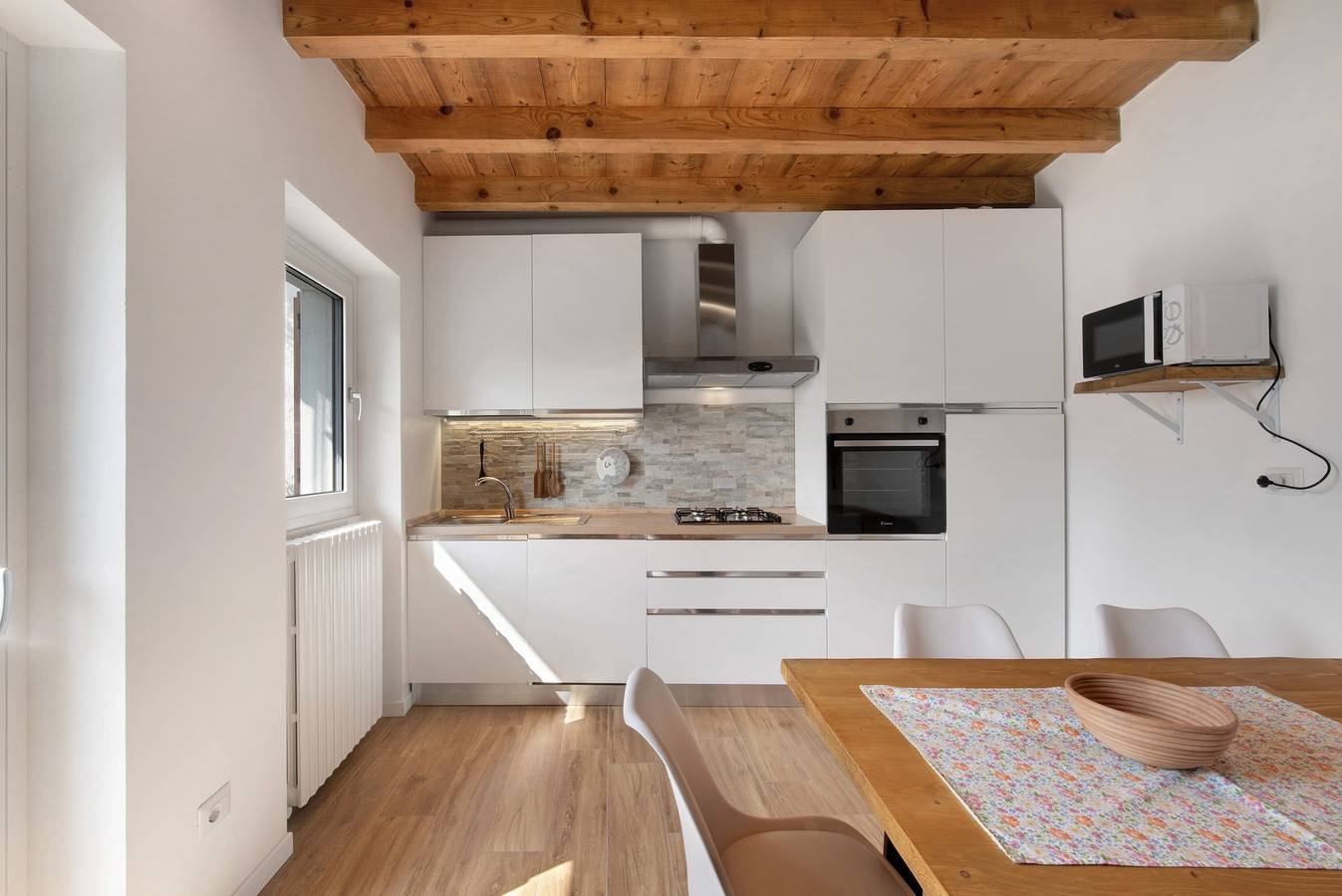 Ferienhaus 'Casa Il Butto' mit Bergblick, Garten und Balkon in Erve, Westliche Bergamo-Alpen