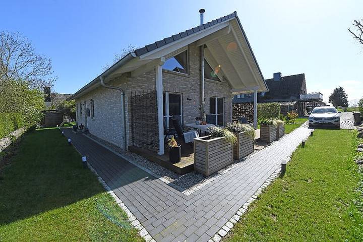 Ferienhaus für 4 Personen, mit Terrasse und Garten sowie Sauna, kinderfreundlich auf Fehmarn