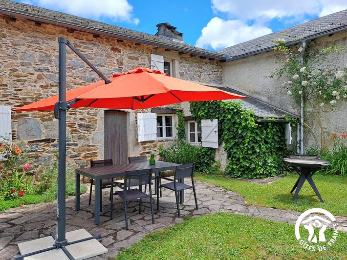 Gîte pour 5 personnes, avec terrasse ainsi que piscine et jardin dans le Tarn - 3