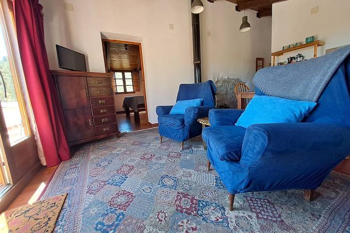 Apartamento rural con vistas a la montaña y piscina compartida in Montefrío, Provincia de Granada