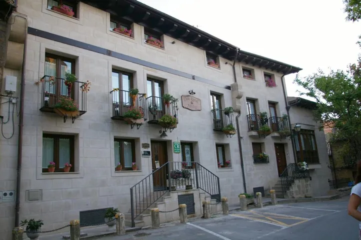 Casa rural para 14 personas, con balcón y vistas, Se admiten mascotas - 1
